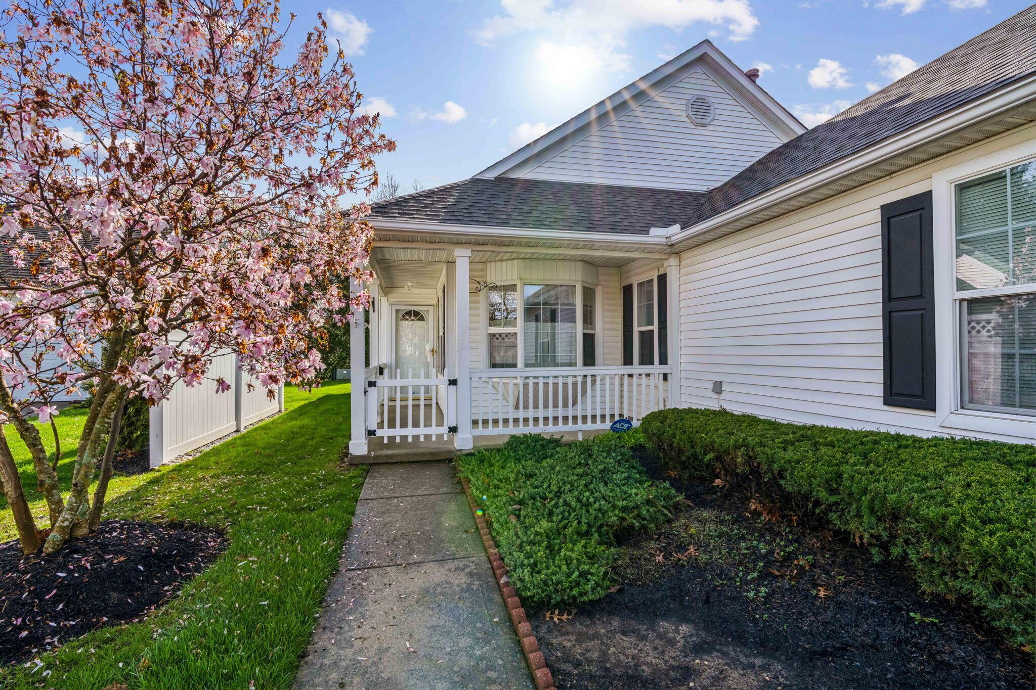 514 Straiton Square Westerville, OH 43082 - Photo 3 of 25 Welcome to 514 Straiton Square!