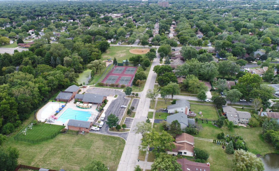 207 East Old Bridge Road Palatine, IL 60067 - Photo 2 of 4 Gallery Image 2