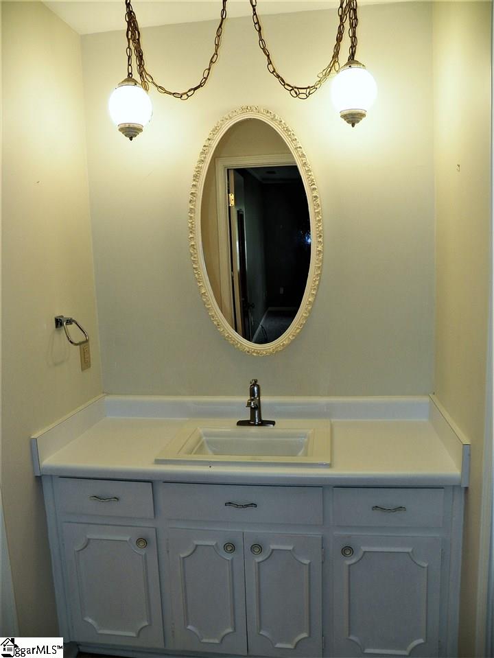 105 Trafalgar Road Greenville, SC 29617 - Photo 13 of 34 Gallery Image 13