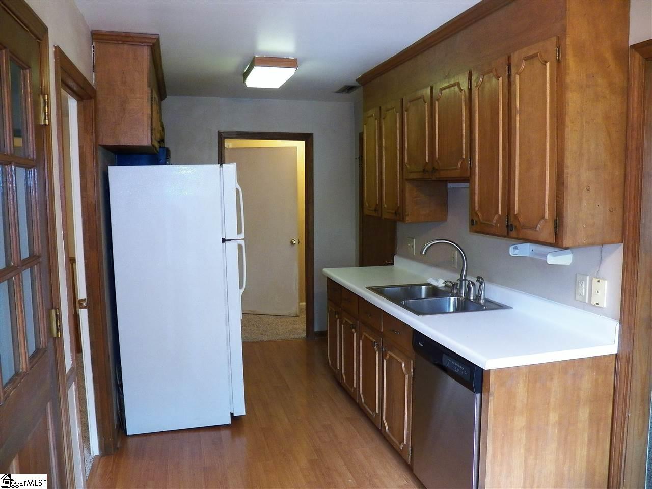 105 Trafalgar Road Greenville, SC 29617 - Photo 15 of 34 Gallery Image 15