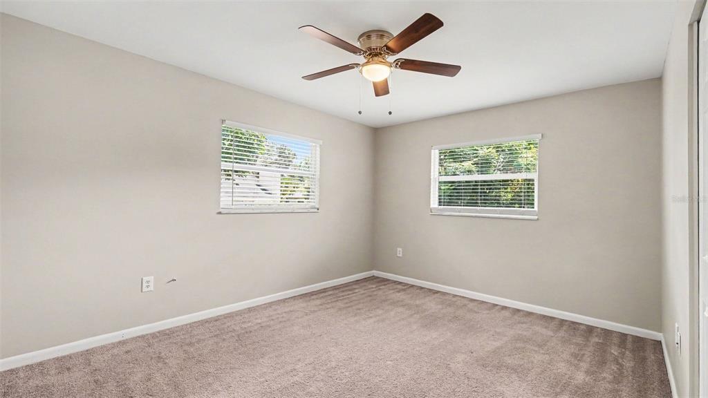 2135 Northeast 6th Place Ocala, FL 34470 - Photo 14 of 22