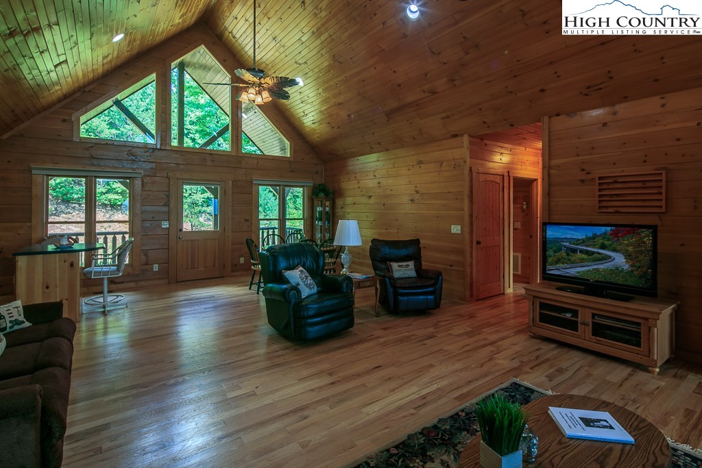 2306 Buck Mountain Road Purlear, NC 28665 - Photo 11 of 49