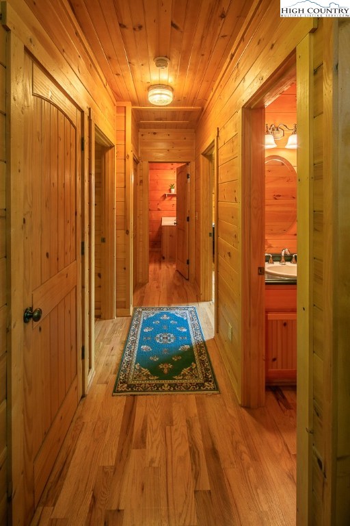 2306 Buck Mountain Road Purlear, NC 28665 - Photo 26 of 49