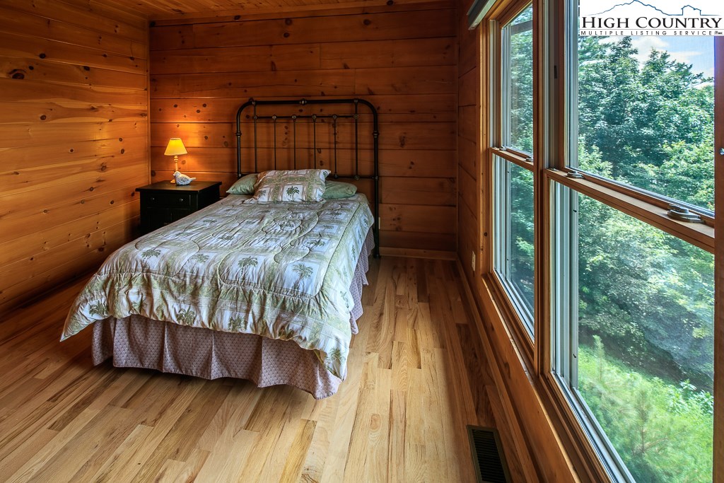 2306 Buck Mountain Road Purlear, NC 28665 - Photo 28 of 49