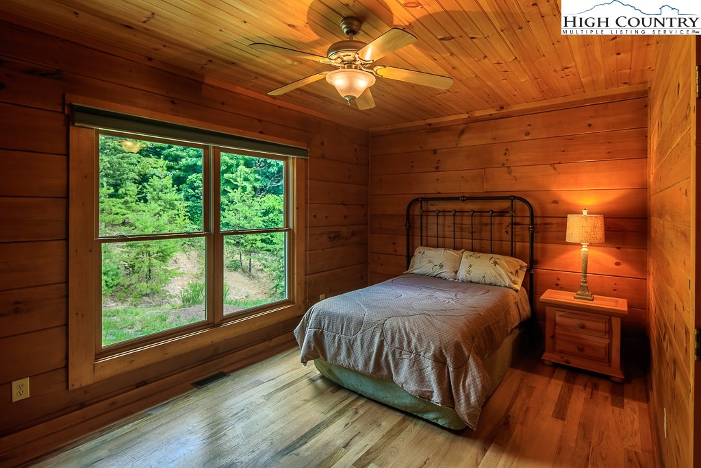 2306 Buck Mountain Road Purlear, NC 28665 - Photo 32 of 49