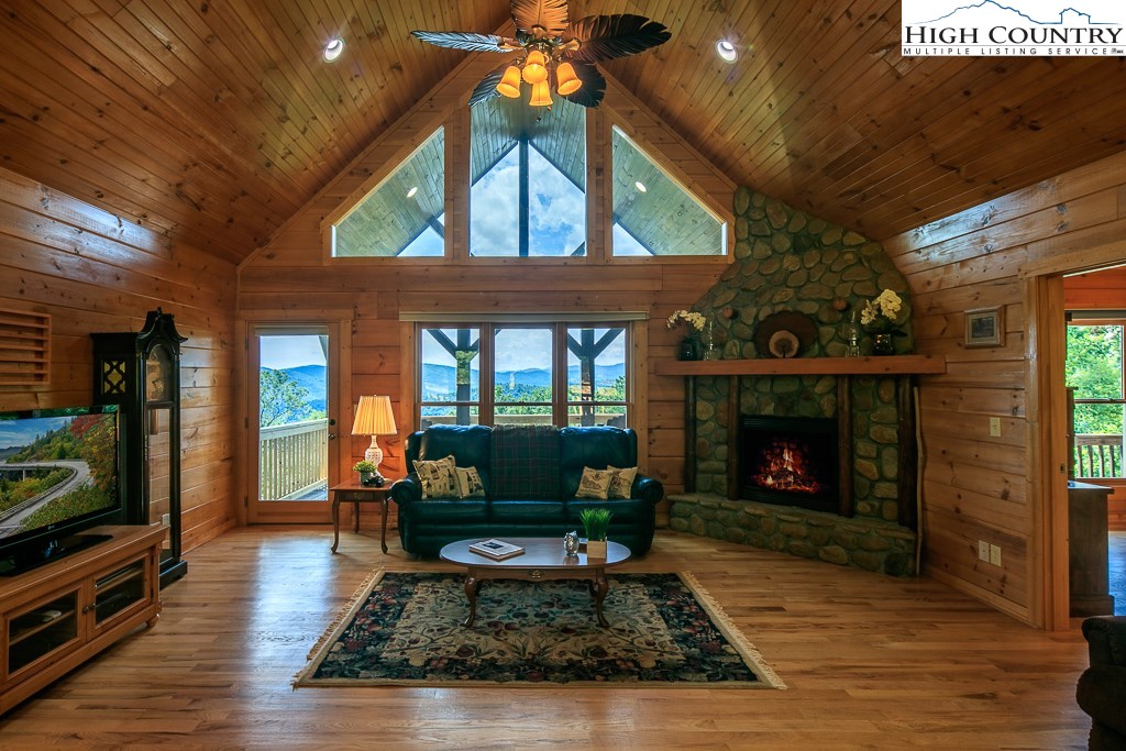 2306 Buck Mountain Road Purlear, NC 28665 - Photo 5 of 49