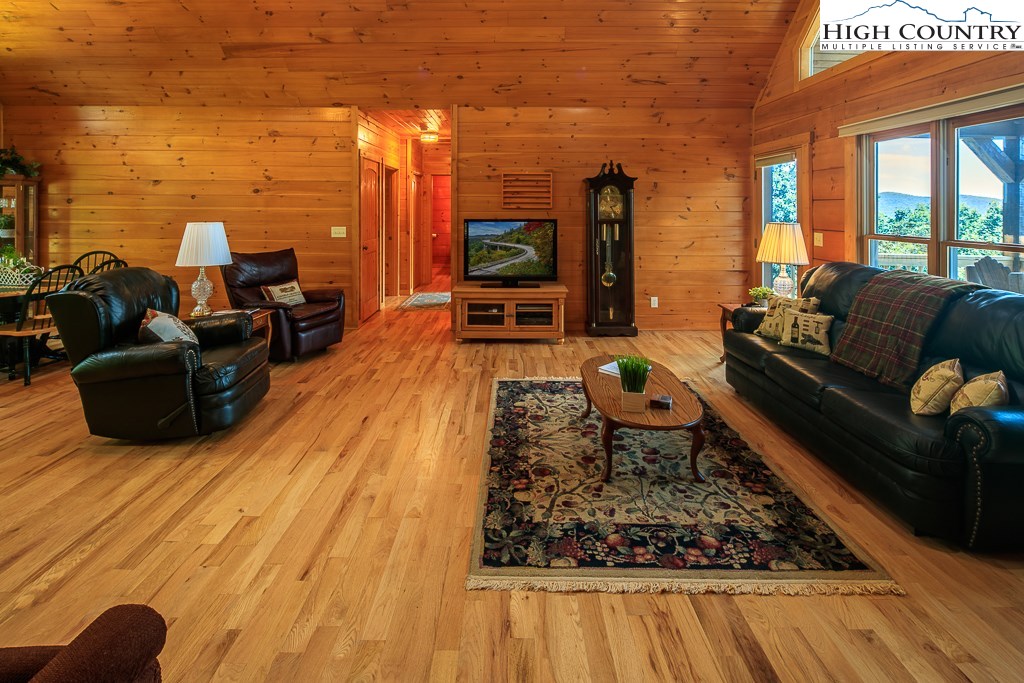 2306 Buck Mountain Road Purlear, NC 28665 - Photo 9 of 49
