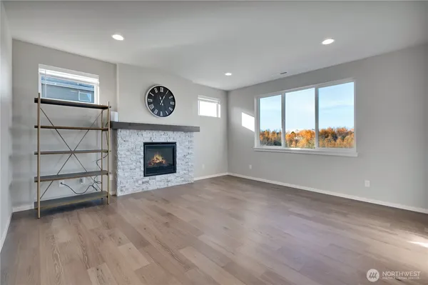 $935,000 | 12478 Southeast 301st Place, Auburn, WA 98092