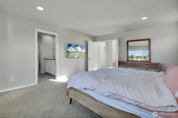 $935,000 | 12478 Southeast 301st Place, Auburn, WA 98092