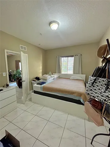 $349,000 | 6940 Northwest 179th Street, Unit 3087, Hialeah, FL 33015