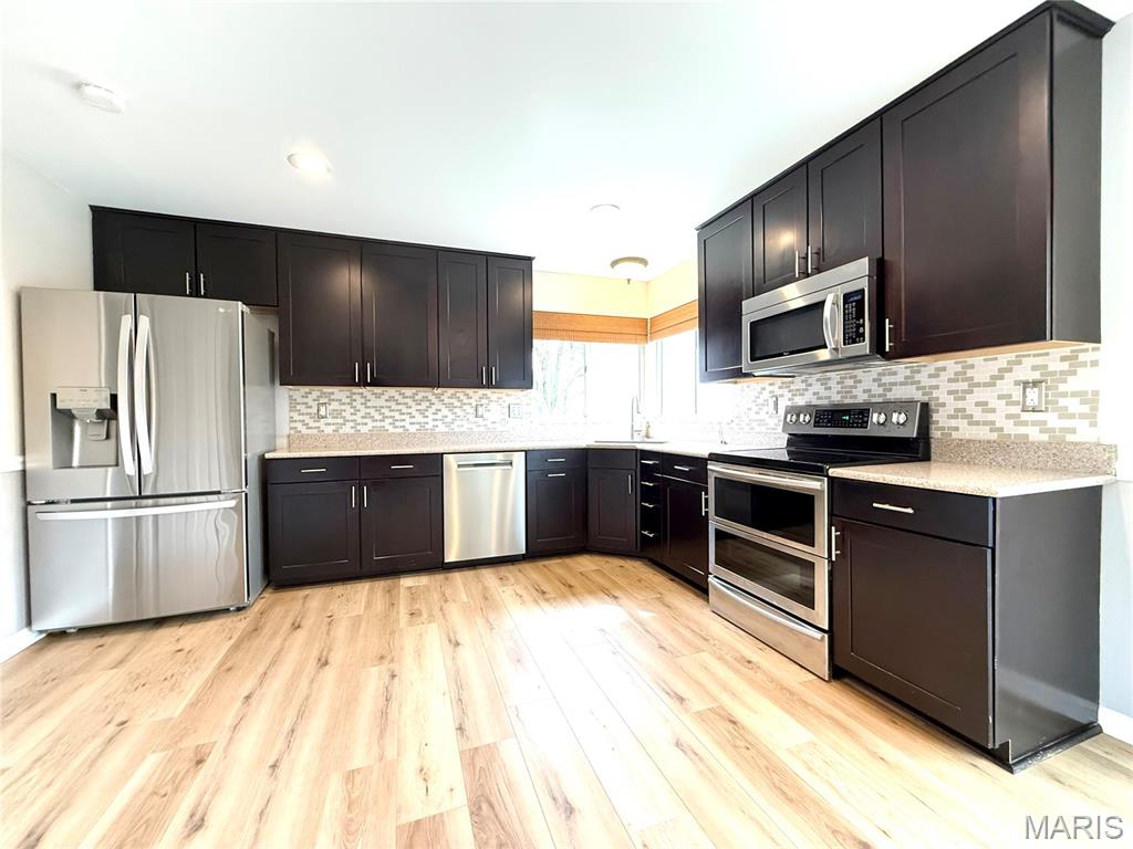 1010 Hawthorne Place O'Fallon, IL 62269 - Photo 16 of 80