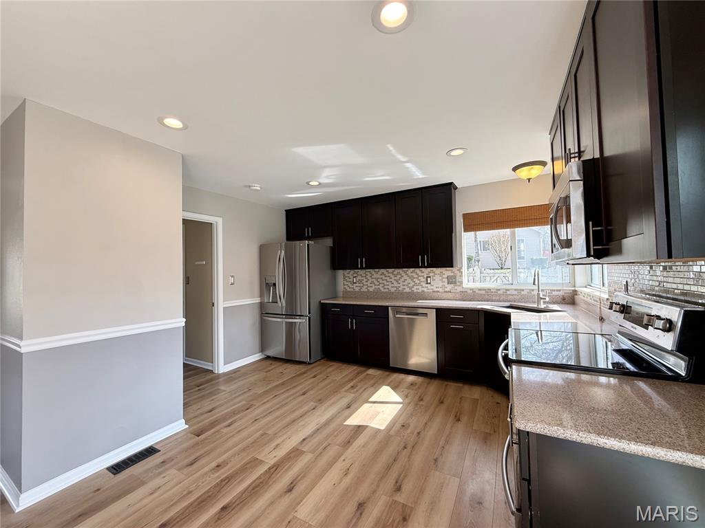 1010 Hawthorne Place O'Fallon, IL 62269 - Photo 20 of 80