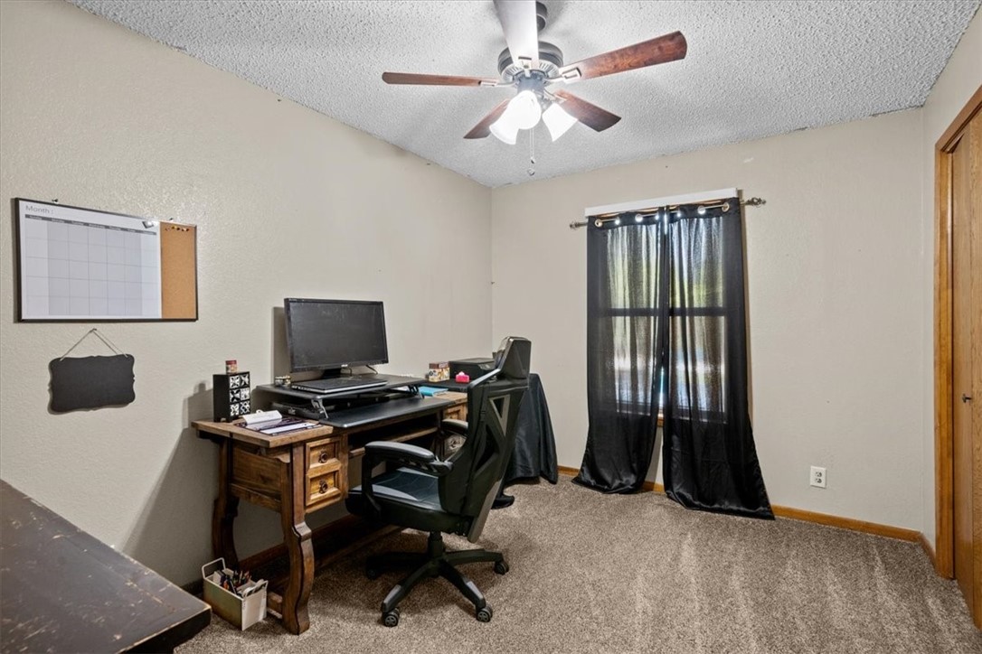 207 Quarter Horse Road Whitney, TX 76692 - Photo 15 of 40