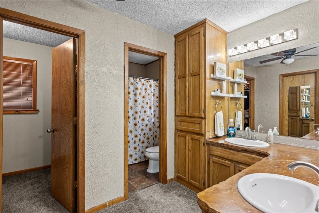 207 Quarter Horse Road Whitney, TX 76692 - Photo 20 of 40