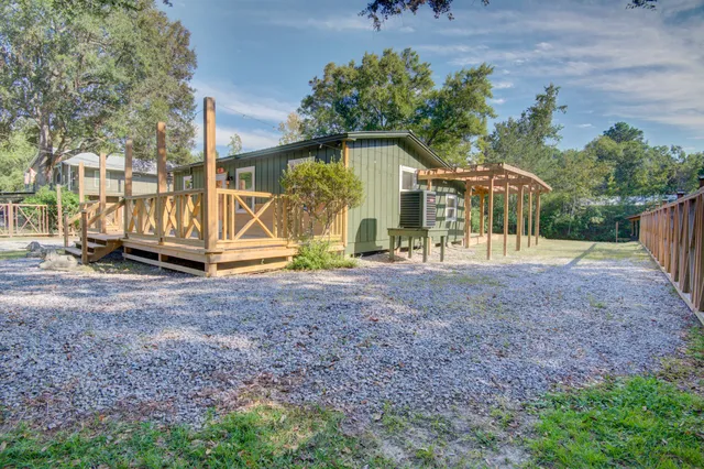 $308,000 | 85 Our Street, Vernon, FL 32462