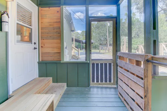 $308,000 | 85 Our Street, Vernon, FL 32462