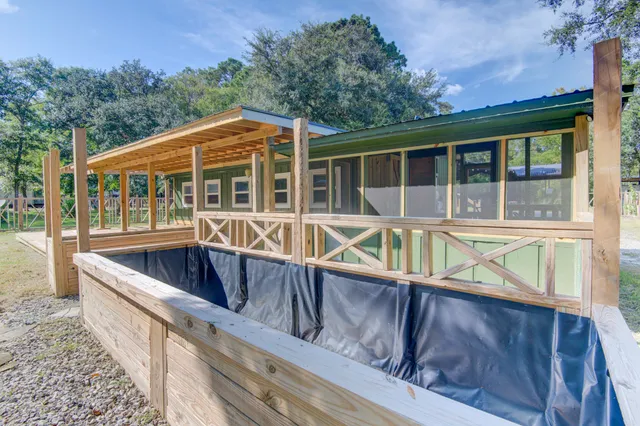 $308,000 | 85 Our Street, Vernon, FL 32462