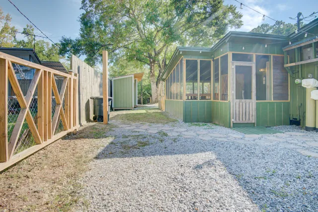 $308,000 | 85 Our Street, Vernon, FL 32462