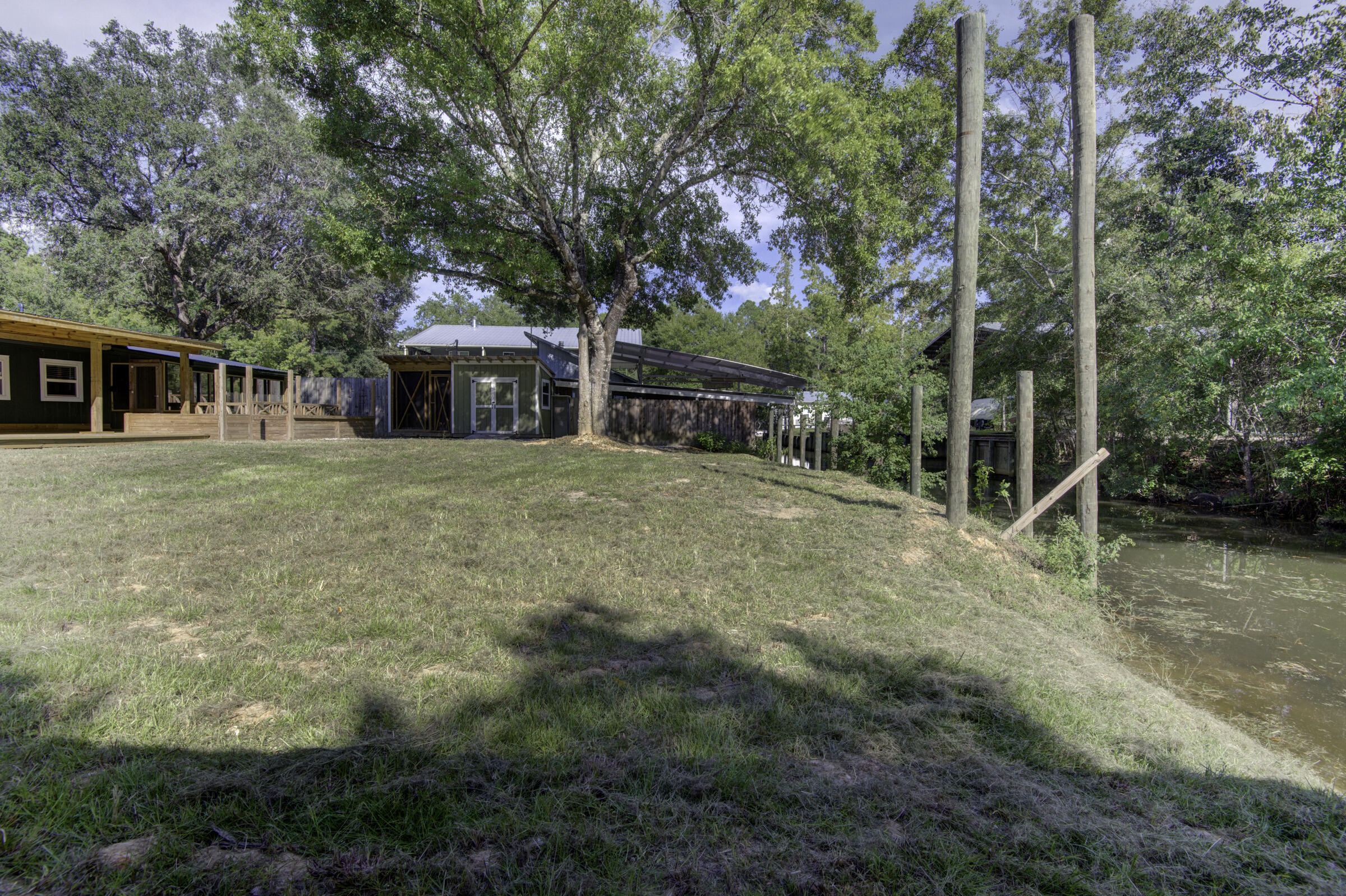 85 Our Street Vernon, FL 32462 - Photo 29 of 66 _SJR6558_59_60_61_62