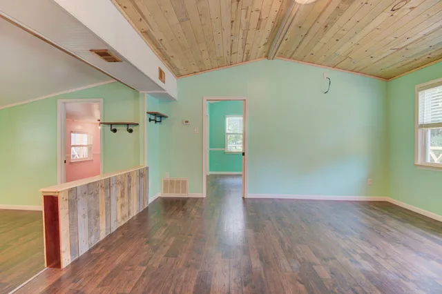 $308,000 | 85 Our Street, Vernon, FL 32462