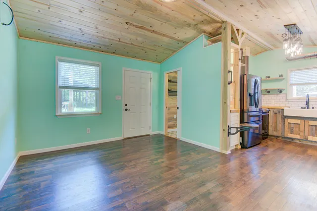 $308,000 | 85 Our Street, Vernon, FL 32462