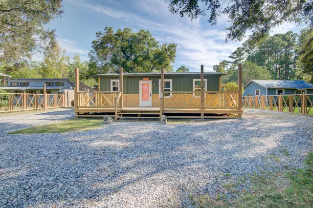 $308,000 | 85 Our Street, Vernon, FL 32462