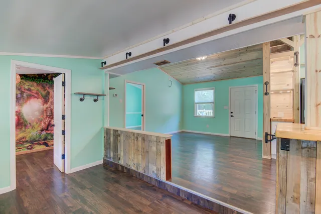 $308,000 | 85 Our Street, Vernon, FL 32462