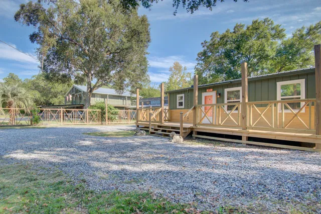 $308,000 | 85 Our Street, Vernon, FL 32462