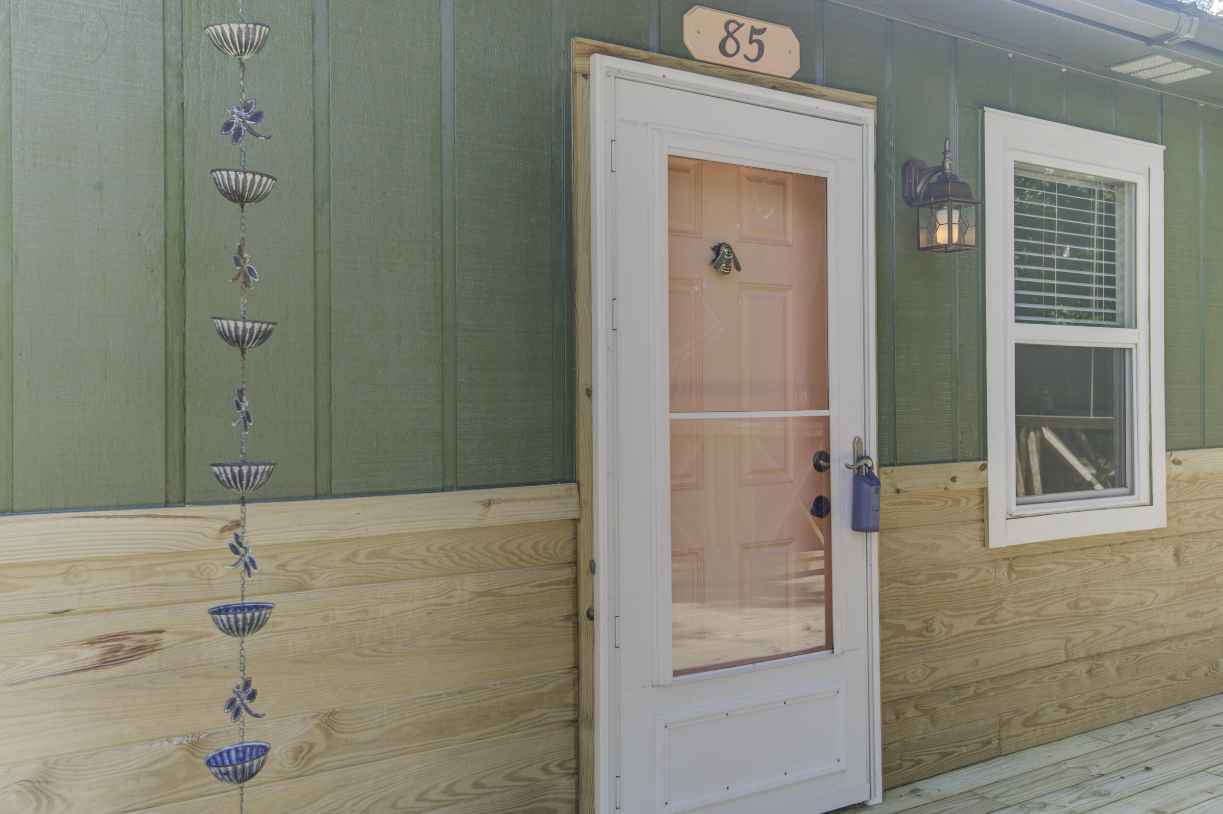 85 Our Street Vernon, FL 32462 - Photo 10 of 66 a bathroom with a shower