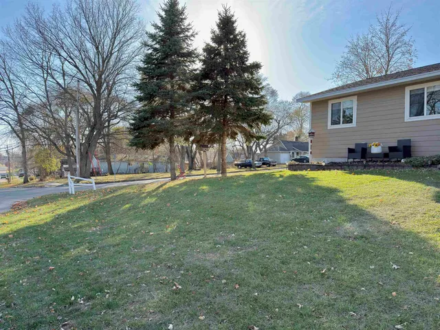 $249,980 | 163 North Kossuth Street, Berlin, WI 54923