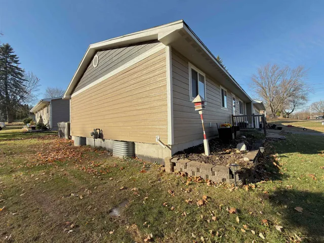 $249,980 | 163 North Kossuth Street, Berlin, WI 54923