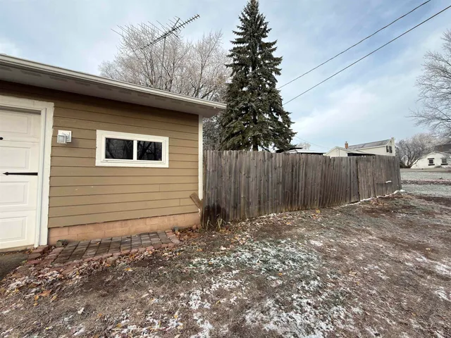 $249,980 | 163 North Kossuth Street, Berlin, WI 54923