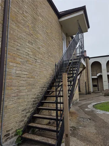 $999 | 6032 Westridge Lane, Unit 202A, Fort Worth, TX 76116