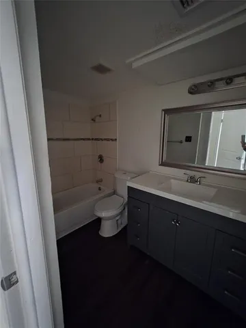 $999 | 6032 Westridge Lane, Unit 202A, Fort Worth, TX 76116