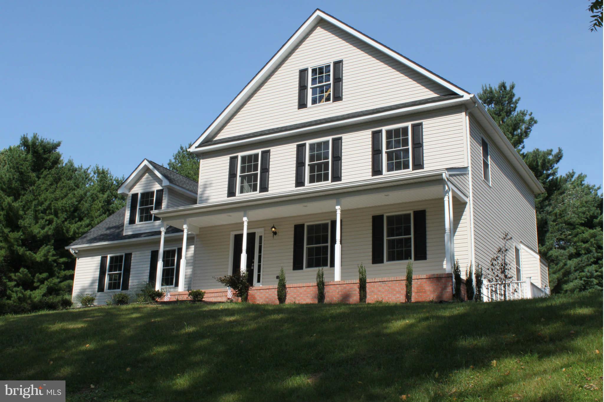 91 Hillside Road Baltimore, MD 21228 - Photo 3 of 30 Exterior (Front)