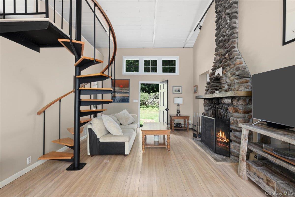 235 Boone Road Yorktown Heights, NY 10598 - Photo 11 of 35