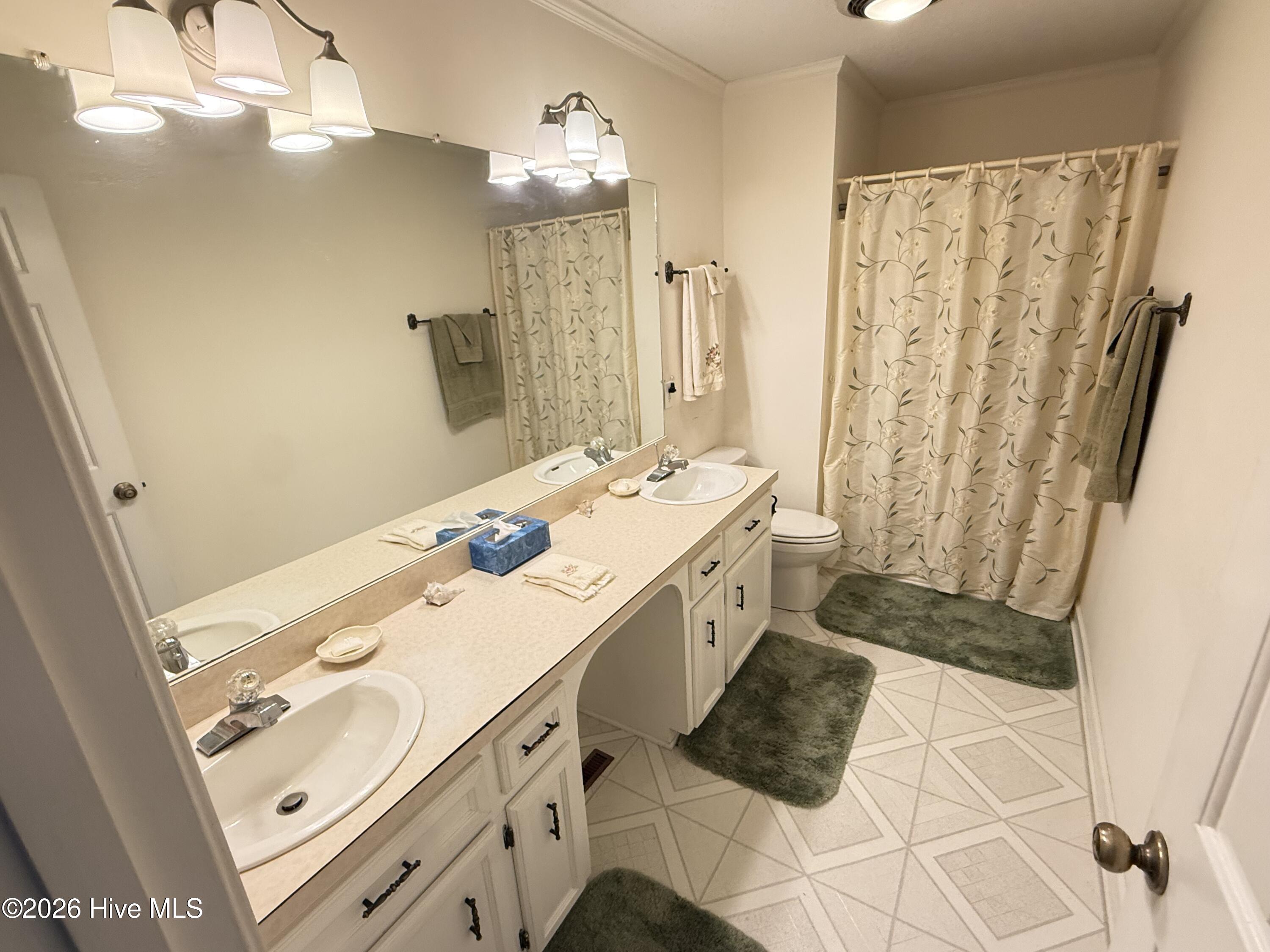 172 Simmons Mill Road Albertson, NC 28508 - Photo 4 of 27