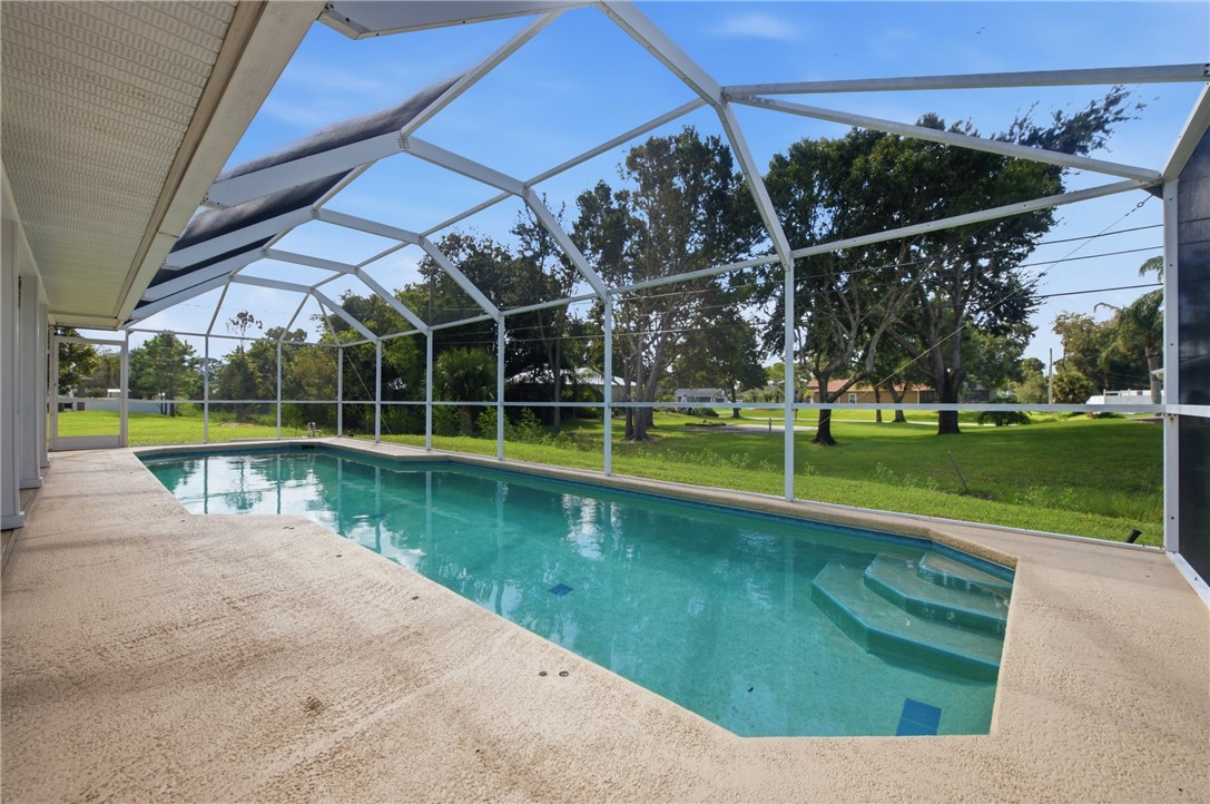 955 Riviera Avenue Sebastian, FL 32958 - Photo 26 of 34 Gallery Image 26