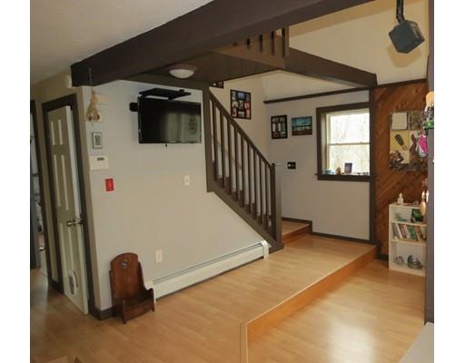 45 Webber Road Brookfield, MA 01506 - Photo 9 of 29