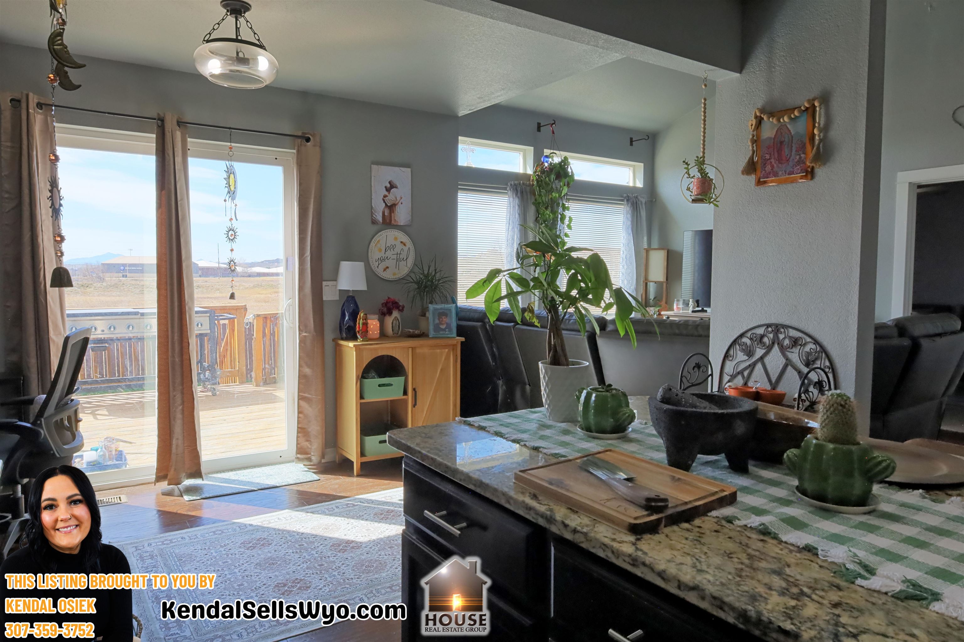 835 Flicker Street Douglas, WY 82633 - Photo 3 of 16