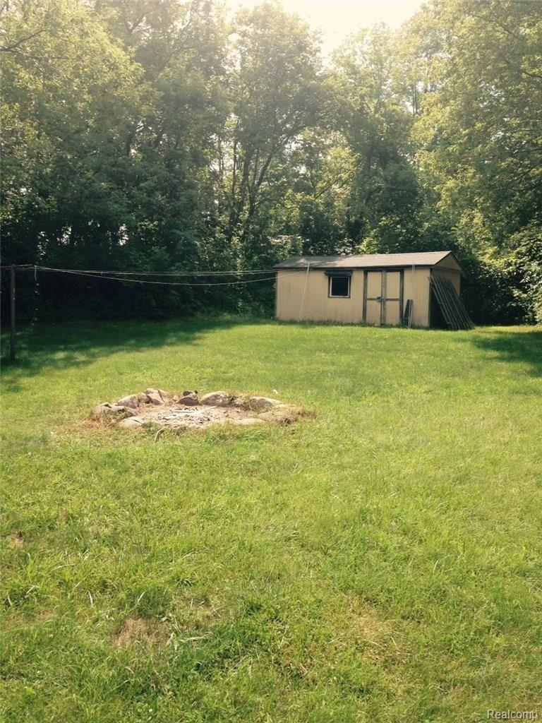 8265 Mack Road Linden, MI 48451 - Photo 32 of 39 image.jpeg