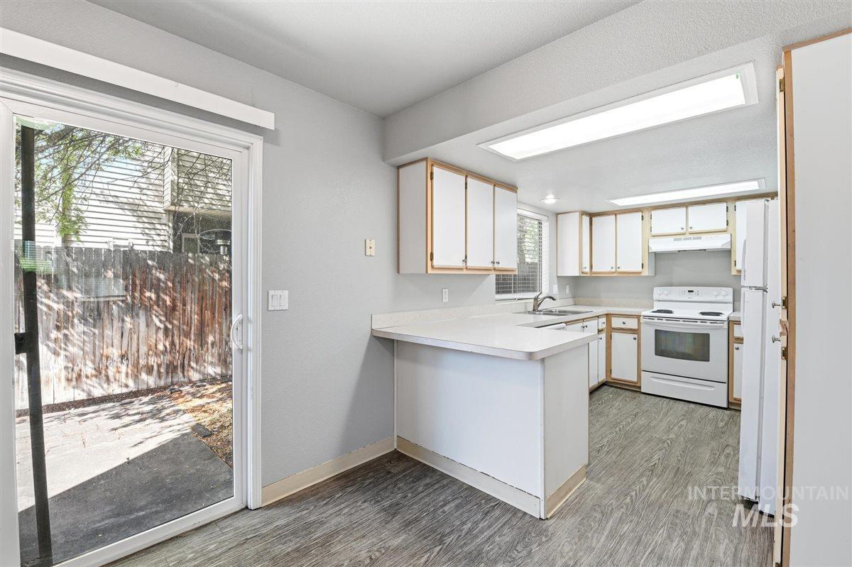 1009 North Stilson Road Boise, ID 83703 - Photo 16 of 46