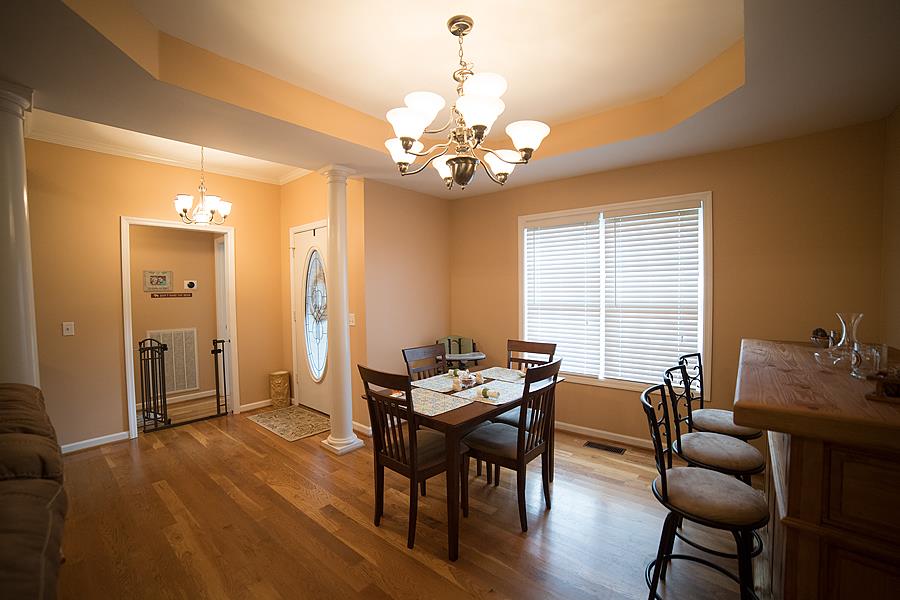 597 Mortons Lake Road Manchester, TN 37355 - Photo 4 of 16 WOW! What a big formal Dining Room.