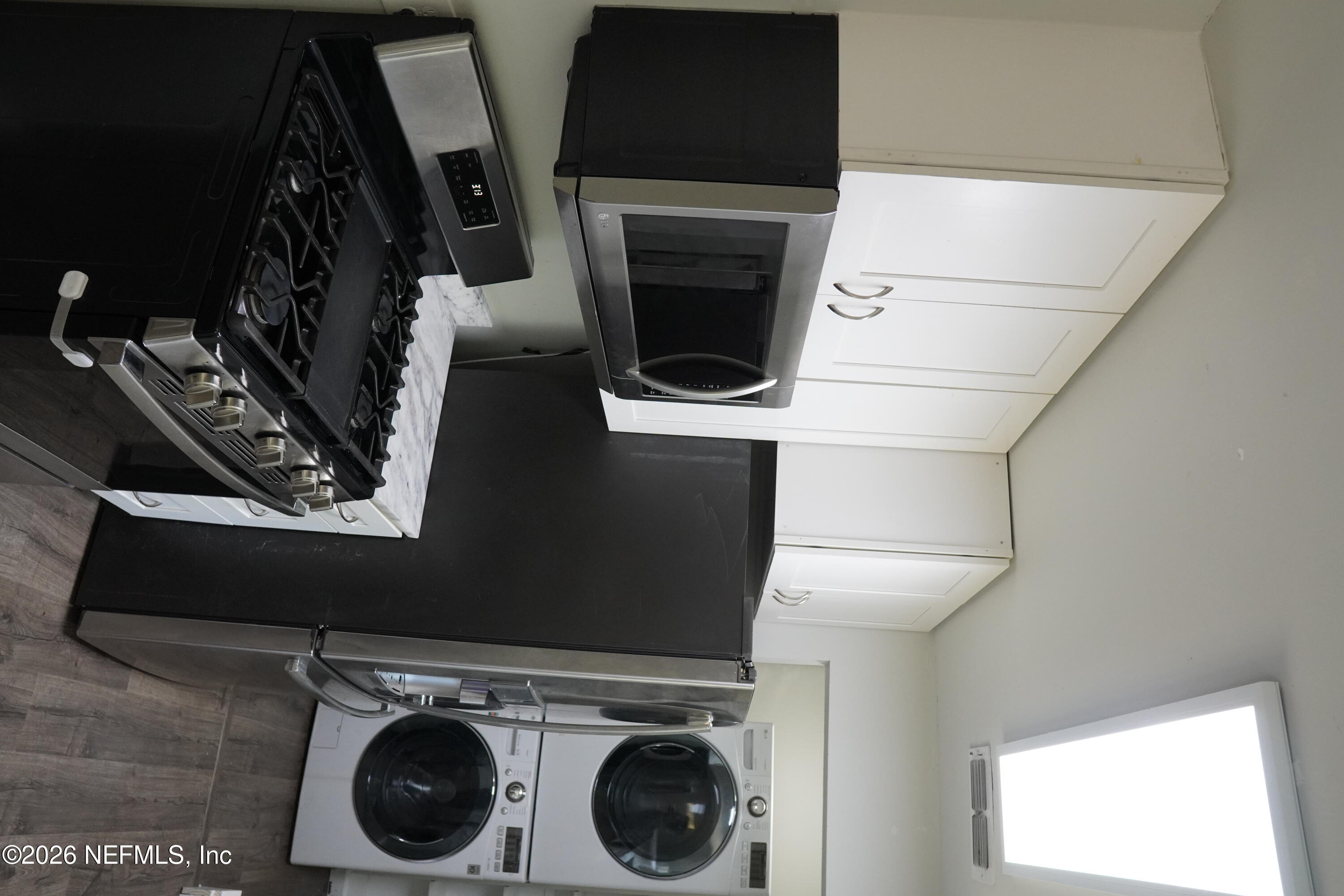 4085 Pier Station Road East, Unit 1 Green Cove Springs, FL 32043 - Photo 7 of 18 DSC02051