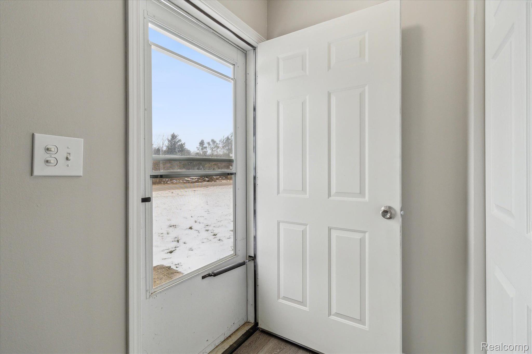 3552 Bishop Road Dryden, MI 48428 - Photo 6 of 33 Gallery Image 6