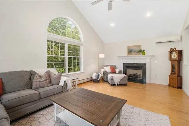 $600,000 | 27 Brushwood Drive, Concord, NH 03301