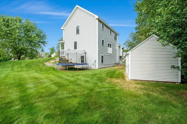 $600,000 | 27 Brushwood Drive, Concord, NH 03301