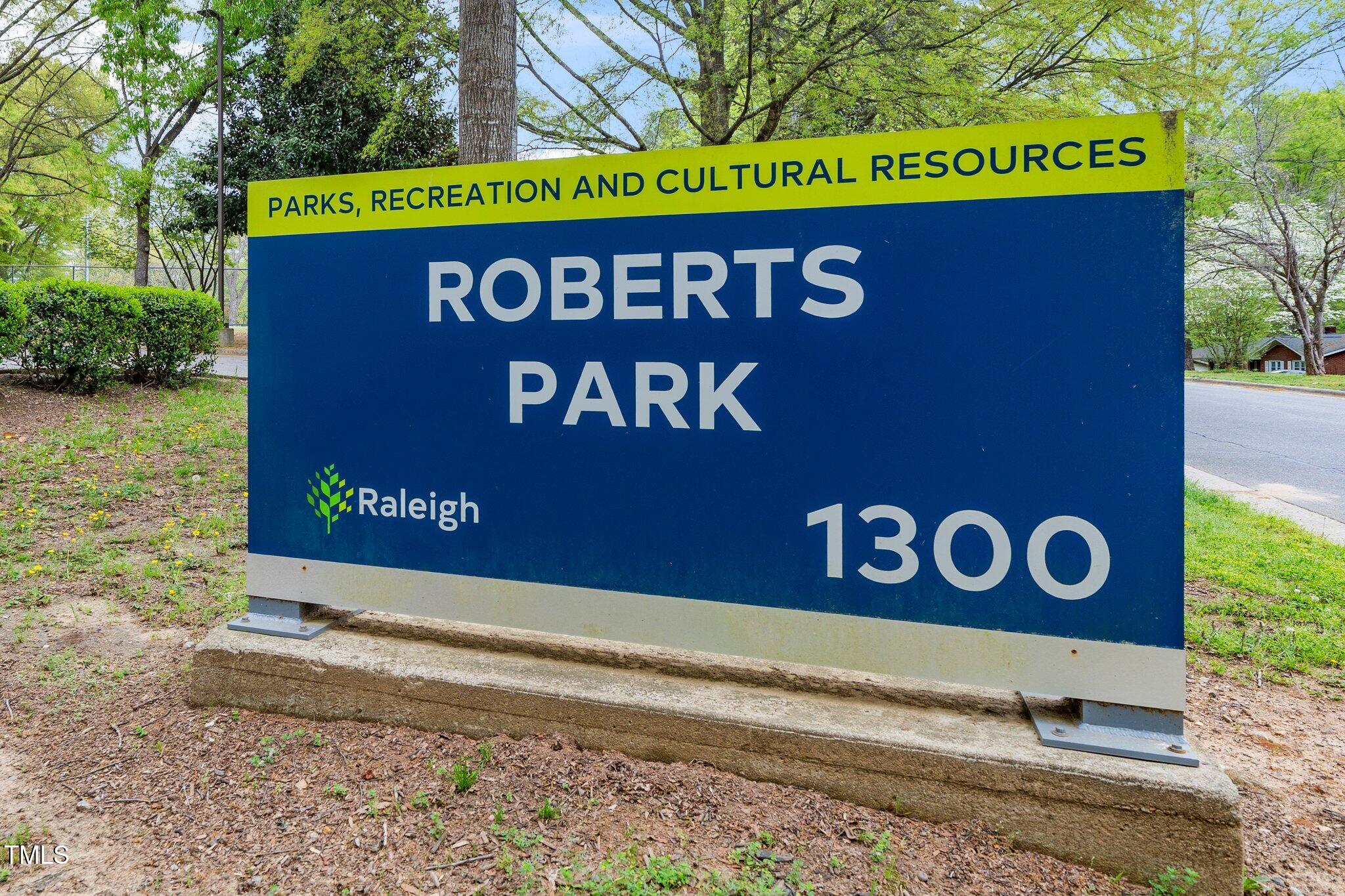 200 Lincoln Court Raleigh, NC 27610 - Photo 40 of 45 a sign board on the side of a road