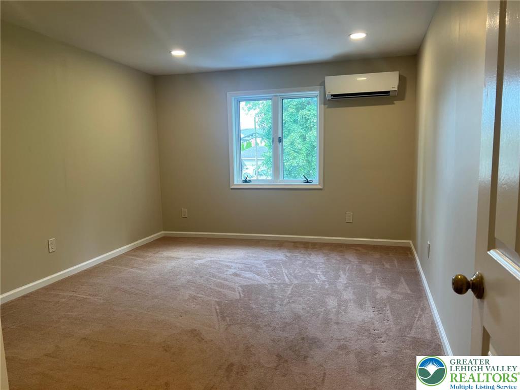 934 Bank Street Emmaus, PA 18049 - Photo 14 of 17 an empty room with windows