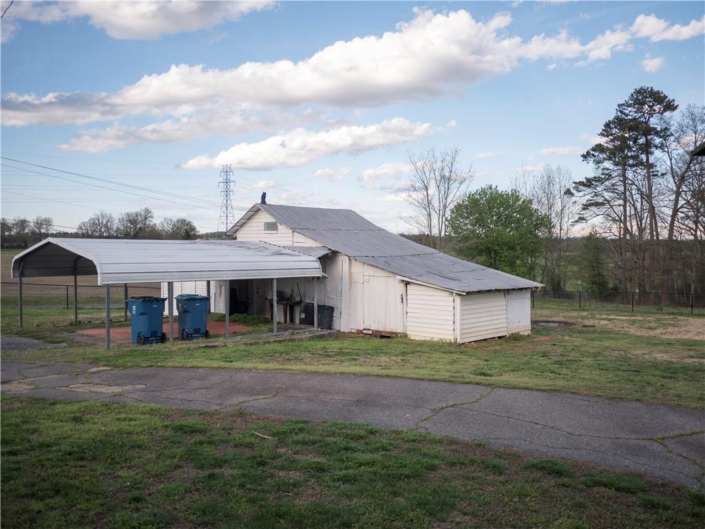 2673 Community Road Claremont, NC 28610 - Photo 24 of 30 Gallery Image 24